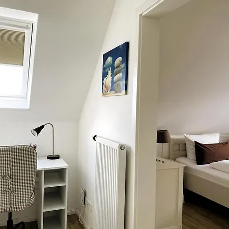 Holiday home Friesenstern 1, Rebbelstieg